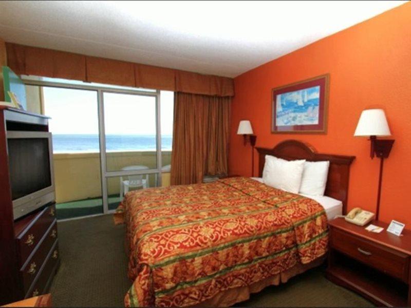 Days Inn By Wyndham Myrtle Beach-Beach Front Zewnętrze zdjęcie