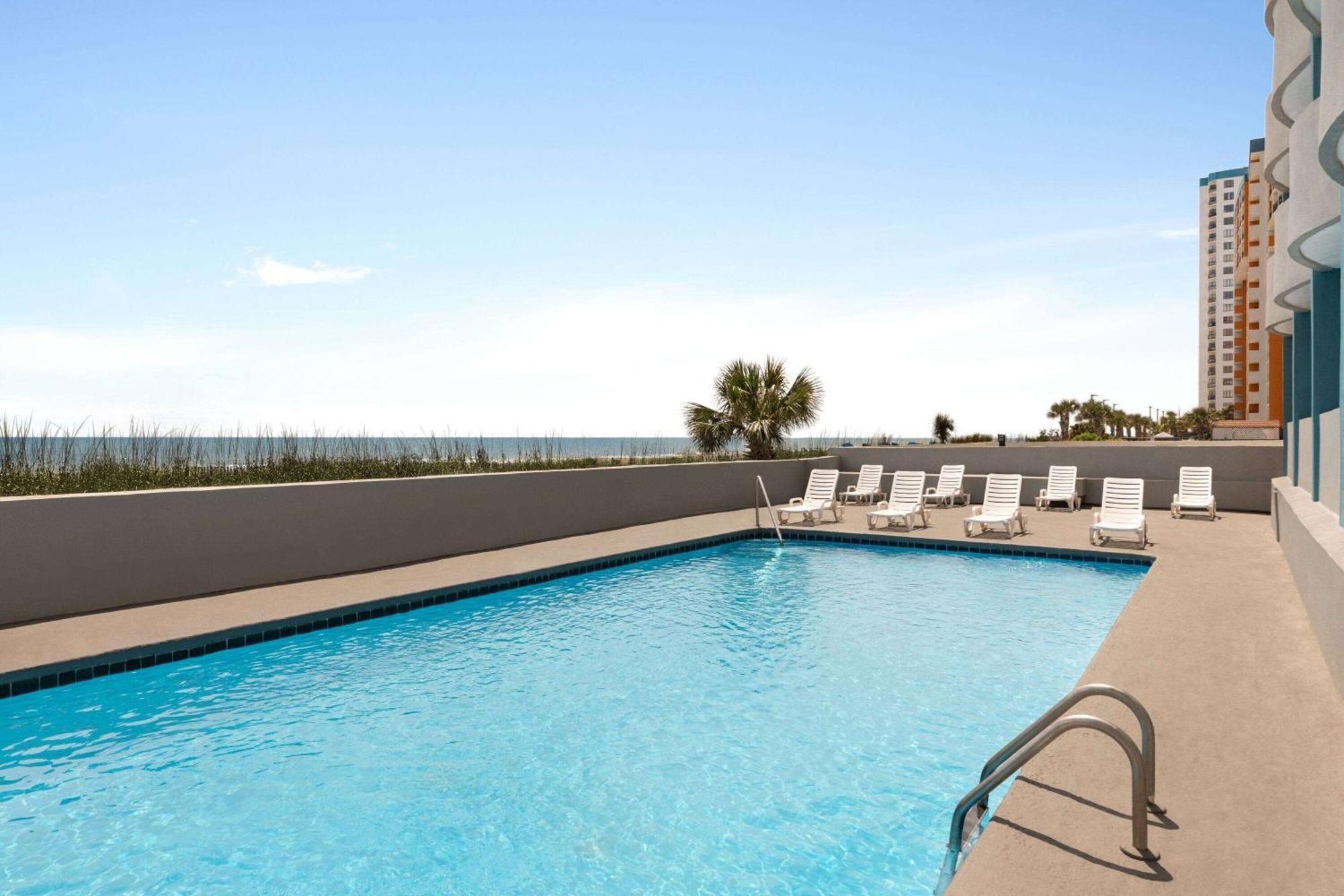 Days Inn By Wyndham Myrtle Beach-Beach Front Zewnętrze zdjęcie