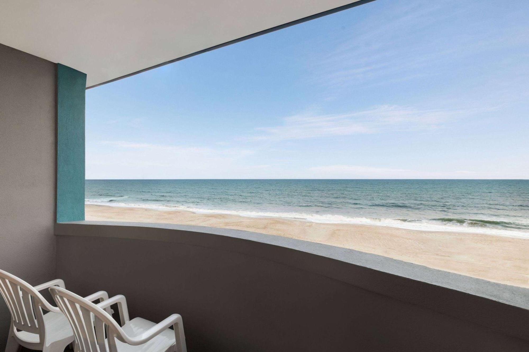 Days Inn By Wyndham Myrtle Beach-Beach Front Zewnętrze zdjęcie