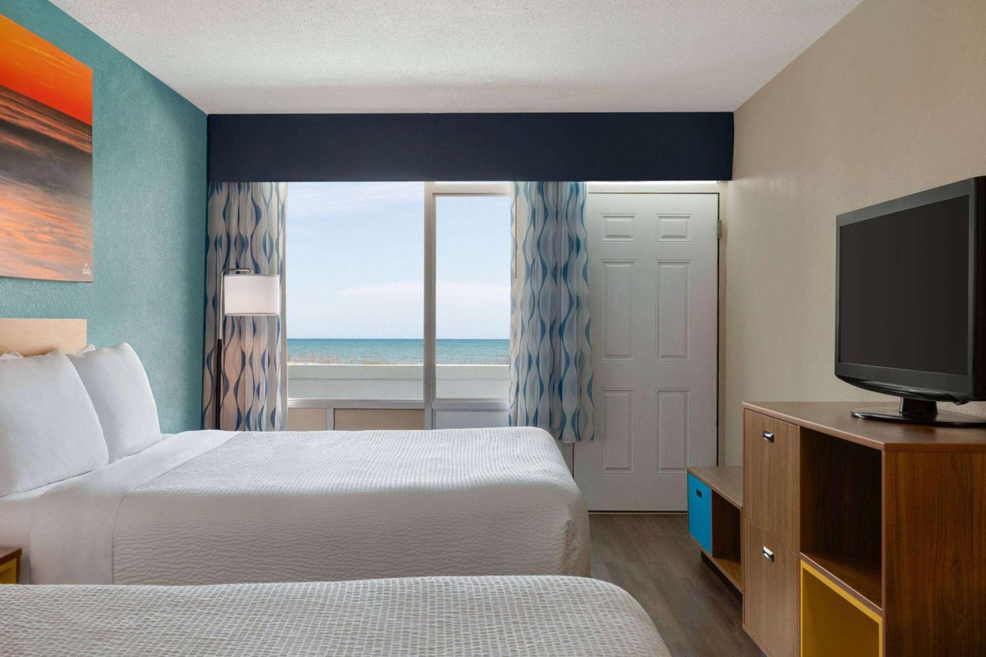 Days Inn By Wyndham Myrtle Beach-Beach Front Zewnętrze zdjęcie
