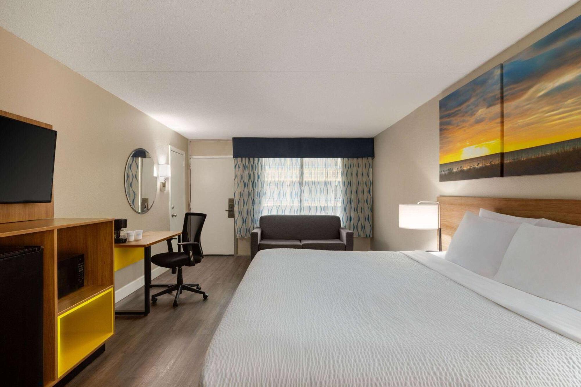 Days Inn By Wyndham Myrtle Beach-Beach Front Zewnętrze zdjęcie
