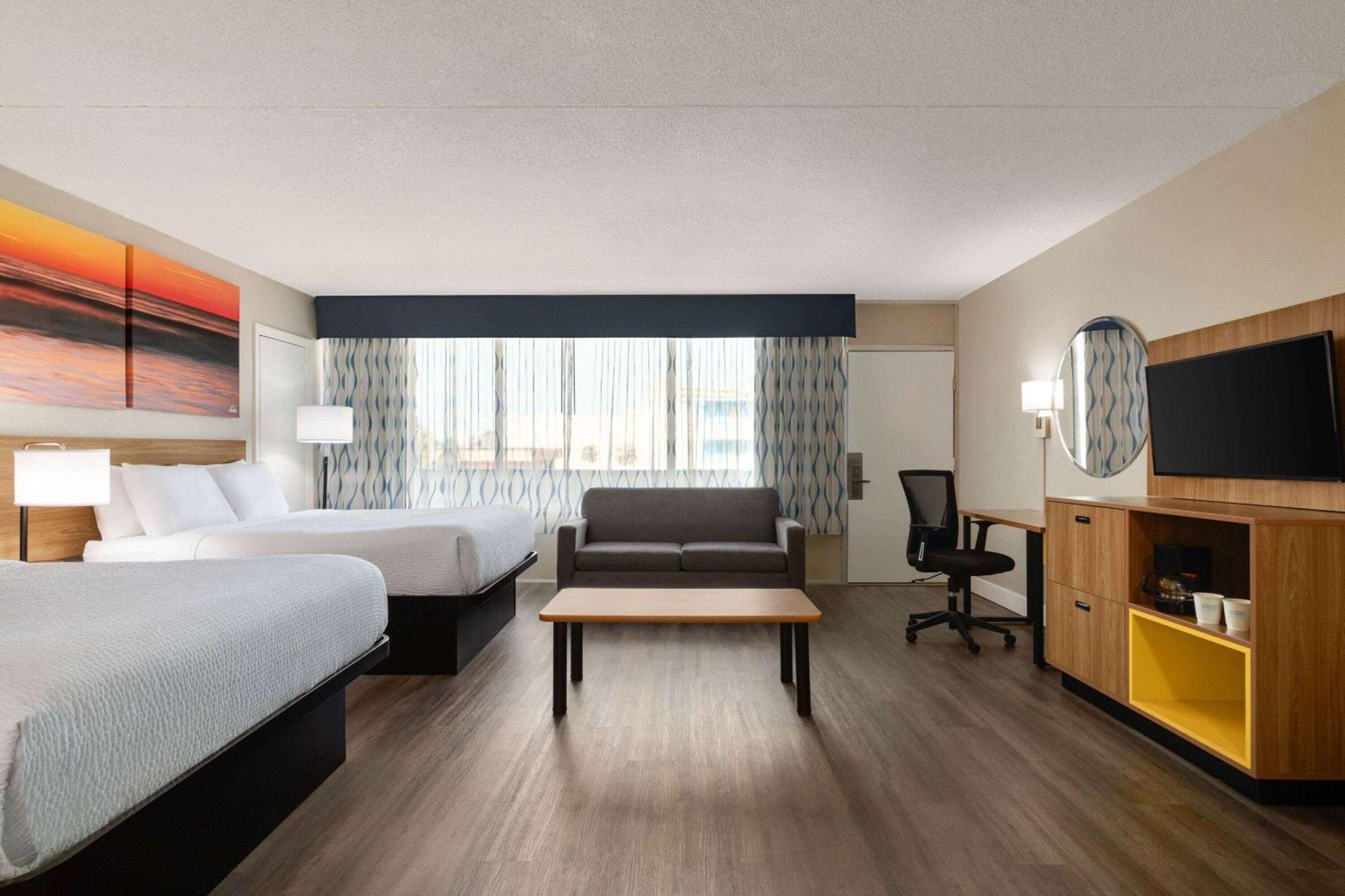Days Inn By Wyndham Myrtle Beach-Beach Front Zewnętrze zdjęcie