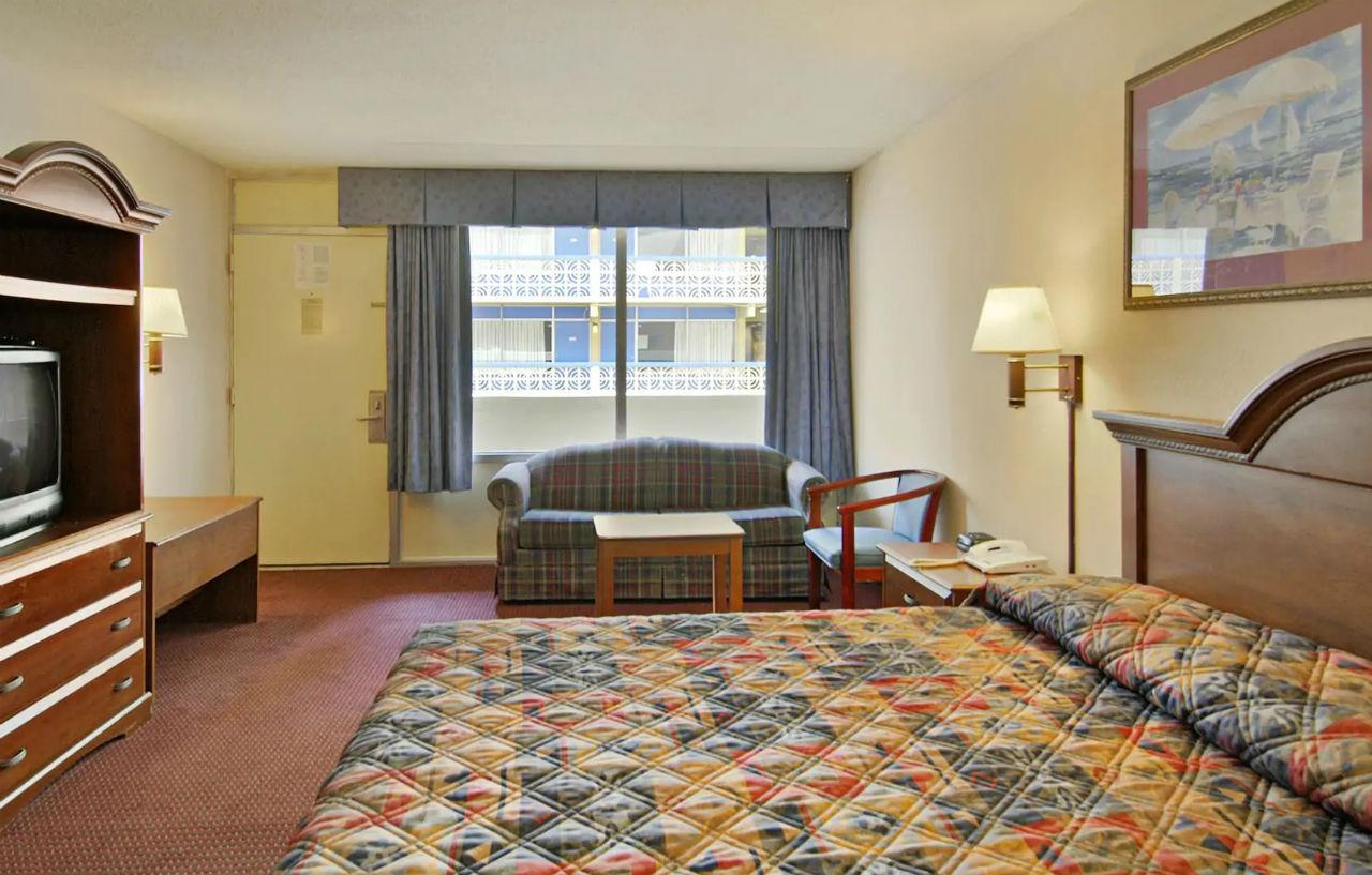 Days Inn By Wyndham Myrtle Beach-Beach Front Zewnętrze zdjęcie