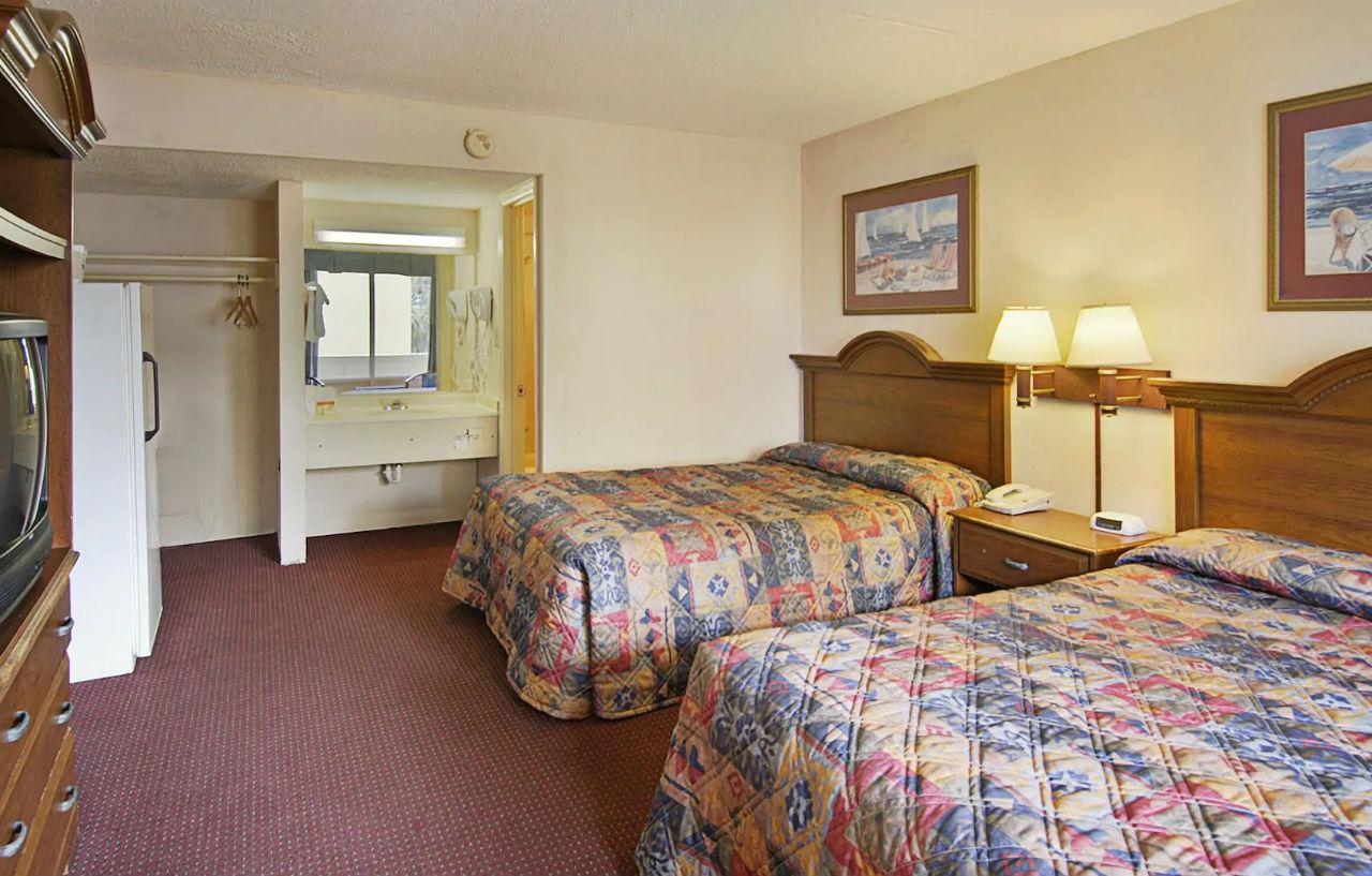 Days Inn By Wyndham Myrtle Beach-Beach Front Zewnętrze zdjęcie